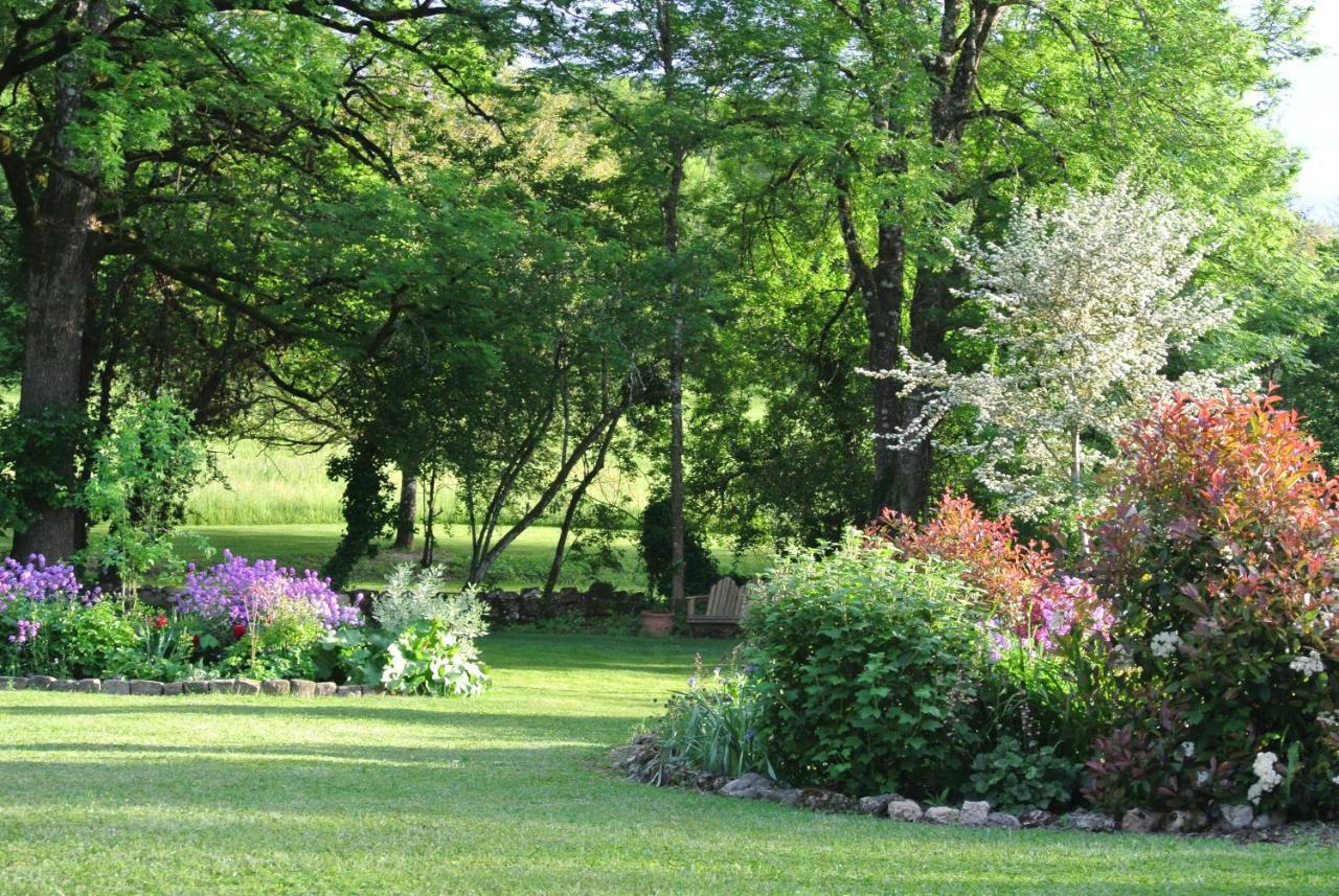 Chambre d'hôtes Au jardin de la Bachellerie Exterior foto